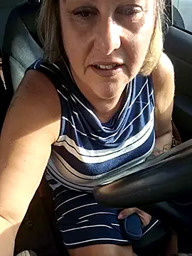 Snapshot of Mara-24 chatting on October 25, 2025, 2:24 pm Mara-24 online show from October 25, 2025, 2:24 pm