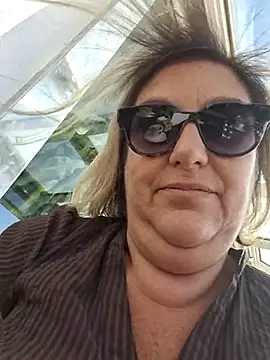 Snapshot of Mara-24 chatting on October 27, 2025, 10:30 am Mara-24 online show from October 27, 2025, 10:30 am