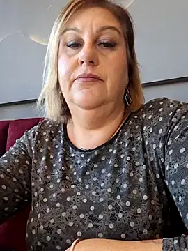 Snapshot of Mara-24 chatting on November 22, 2025, 12:48 pm Mara-24 online show from November 22, 2025, 12:48 pm