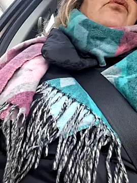 Snapshot of Mara-24 chatting on December 21, 2025, 7:48 am Mara-24 online show from December 21, 2025, 7:48 am