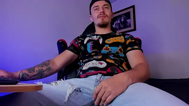 james connor2 online show from January 5, 2025, 5:41 pm