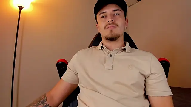 james connor2 online show from March 4, 2025, 6:39 pm