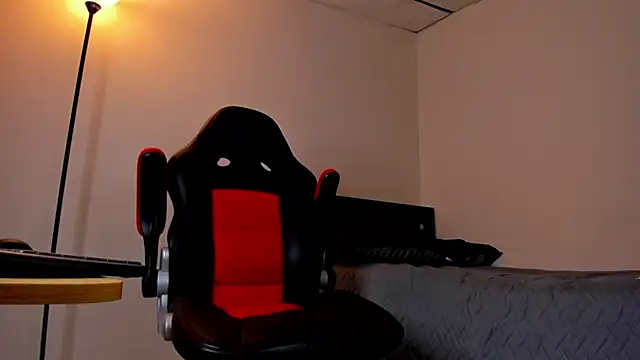 james connor2 online show from March 11, 2025, 9:37 pm