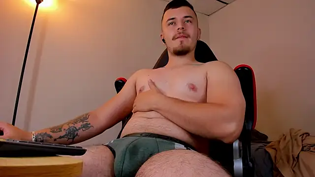 james connor2 online show from March 14, 2025, 9:54 pm