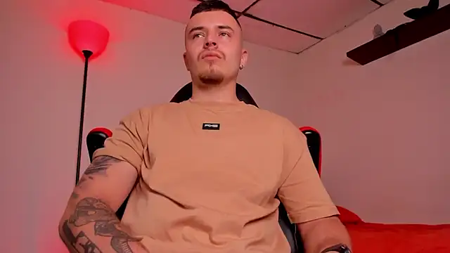 james connor2 online show from October 22, 2025, 7:46 pm