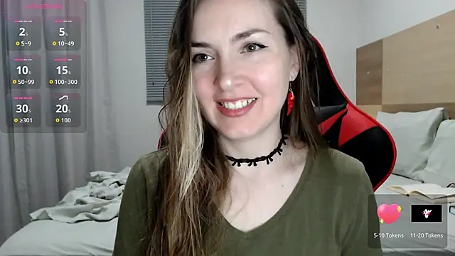 Snapshot of Naughty_Annn chatting on December 14, 2025, 2:28 am Naughty Annn online show from December 14, 2025, 2:28 am