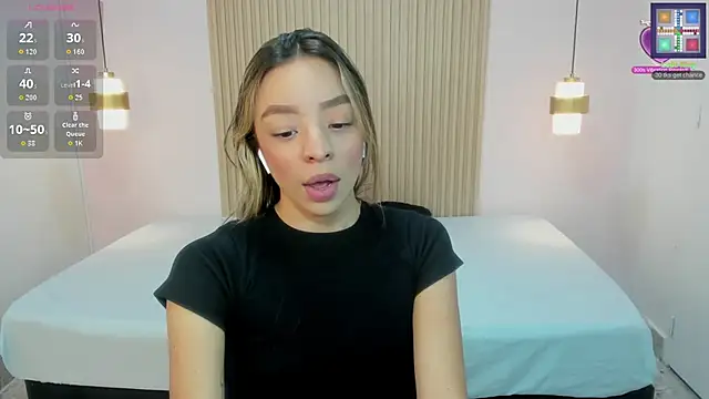 Snapshot of AliceRoss0 chatting on February 24, 2026, 9:24 pm AliceRoss0 online show from February 24, 2026, 9:24 pm