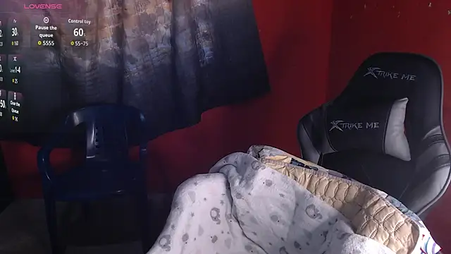 carla slut outlimits online show from December 2, 2025, 12:43 pm