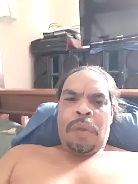 Snapshot of Wazz_Handsome chatting on February 19, 2025, 4:12 am Wazz Handsome online show from February 19, 2025, 4:12 am