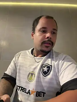 Ale Mineiro online show from May 31, 2026, 3:36 am