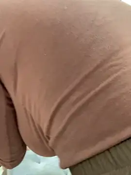 Snapshot of Shirato_hana chatting on February 17, 2025, 2:20 am Shirato hana online show from February 17, 2025, 2:20 am