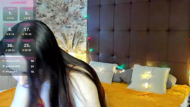 Snapshot of Mary_Walker chatting on December 24, 2024, 4:11 am Mary Walker online show from December 24, 2024, 4:11 am