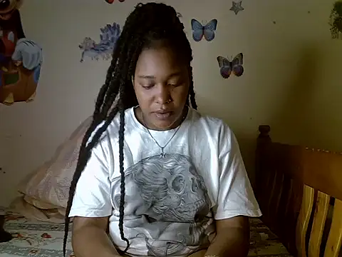 Pretty tiffany online show from September 9, 2025, 5:12 pm