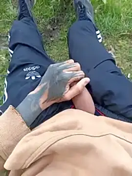 Snapshot of Cuervo_maniaco chatting on January 12, 2026, 4:34 pm Cuervo maniaco online show from January 12, 2026, 4:34 pm