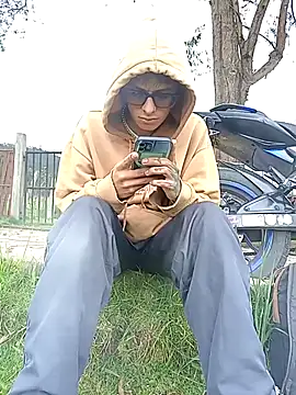 Snapshot of Cuervo_maniaco chatting on March 12, 2026, 5:19 pm Cuervo maniaco online show from March 12, 2026, 5:19 pm