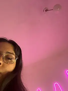 Mizztikaa online show from March 1, 2026, 9:39 pm