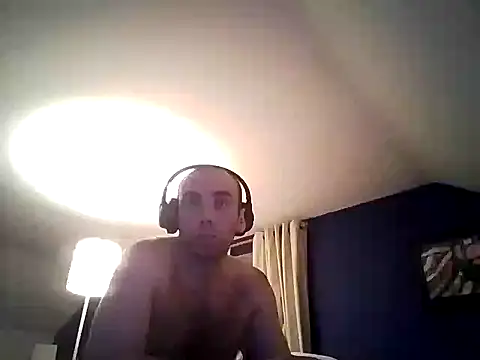 Snapshot of DrbigdickUK chatting on February 2, 2025, 11:11 pm DrbigdickUK online show from February 2, 2025, 11:11 pm