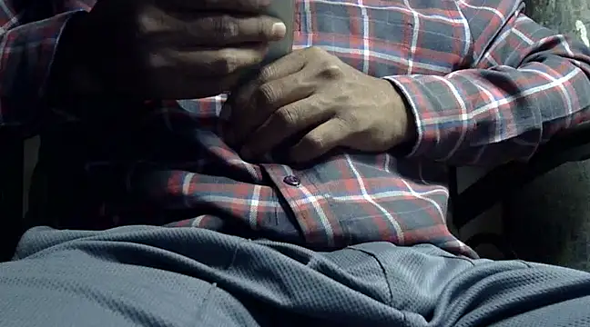 Snapshot of baazigar678 chatting on December 16, 2024, 6:27 pm baazigar678 online show from December 16, 2024, 6:27 pm