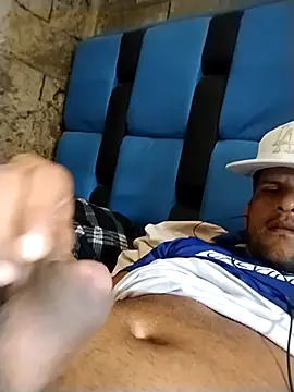 Snapshot of raseccv chatting on October 1, 2025, 4:02 pm raseccv online show from October 1, 2025, 4:02 pm