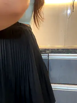 Snapshot of Diya_Chopra chatting on October 13, 2025, 4:12 am Diya Chopra online show from October 13, 2025, 4:12 am