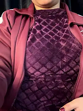 Snapshot of Diya_Chopra chatting on January 12, 2026, 4:39 am Diya Chopra online show from January 12, 2026, 4:39 am