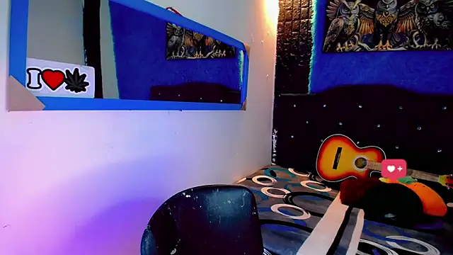 Damian latinxxx online show from January 26, 2025, 3:27 am