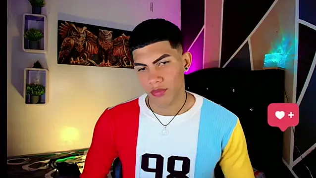 Damian latinxxx online show from March 16, 2025, 3:04 am