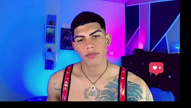 Damian latinxxx online show from March 18, 2025, 4:37 am