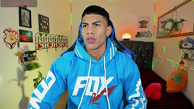 Damian latinxxx online show from February 7, 2026, 3:10 am