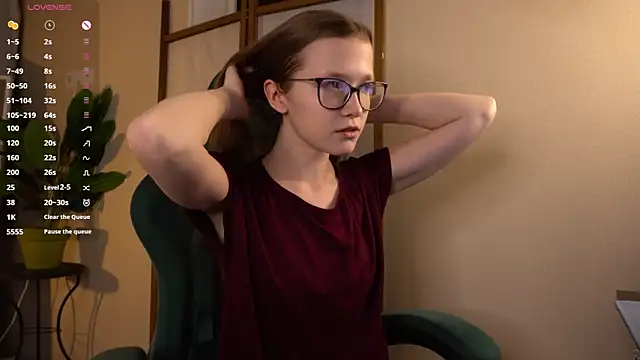 brendacom online show from October 9, 2025, 4:05 pm