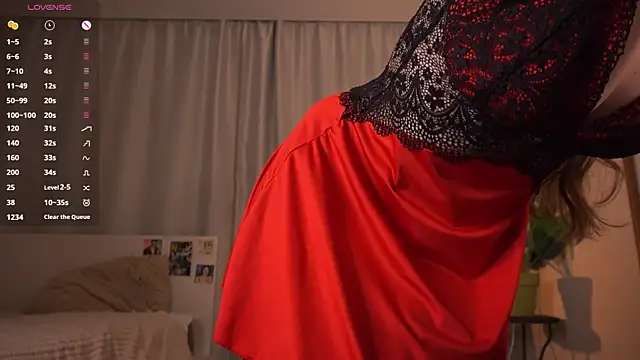 brendacom online show from November 27, 2025, 4:09 pm