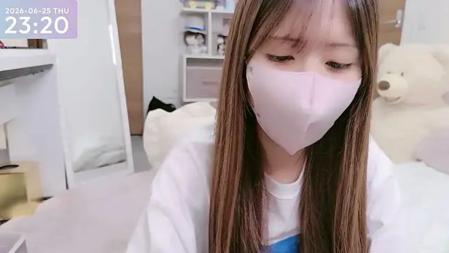 -SHINON- online show from June 25, 2026, 2:21 pm