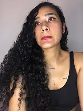 Snapshot of jaderossxx chatting on December 16, 2024, 2:57 am jaderossxx online show from December 16, 2024, 2:57 am