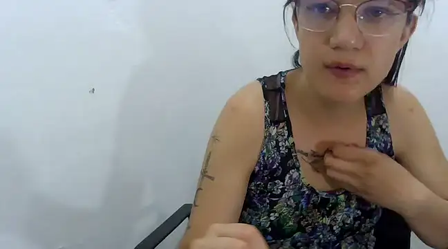 BLAKEandSUSANI online show from February 5, 2025, 7:18 am