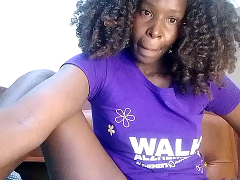 Snapshot of Claris2 chatting on October 26, 2025, 6:58 pm Claris2 online show from October 26, 2025, 6:58 pm