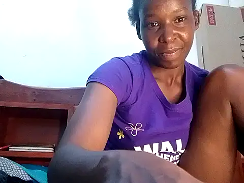 Snapshot of Claris2 chatting on November 24, 2025, 7:57 pm Claris2 online show from November 24, 2025, 7:57 pm