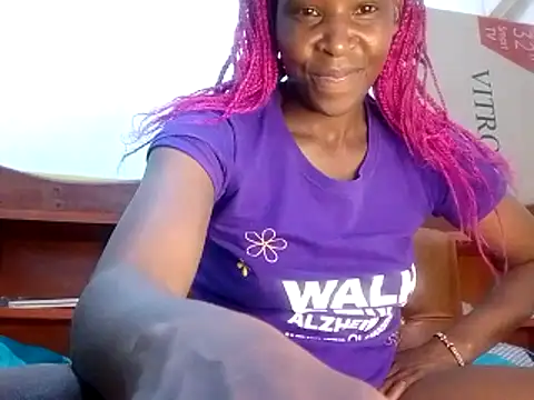 Snapshot of Claris2 chatting on November 29, 2025, 9:51 pm Claris2 online show from November 29, 2025, 9:51 pm