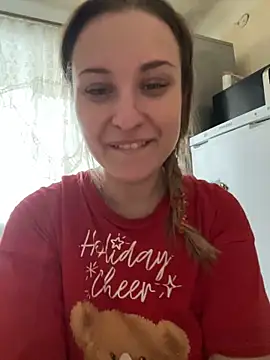 Snapshot of OlgaBuzzz chatting on December 12, 2024, 6:25 am OlgaBuzzz online show from December 12, 2024, 6:25 am