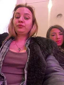 Snapshot of OlgaBuzzz chatting on February 6, 2026, 8:51 am OlgaBuzzz online show from February 6, 2026, 8:51 am