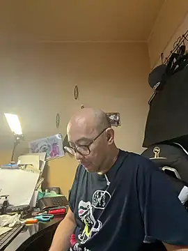 tsugu1105 online show from June 20, 2026, 7:44 am