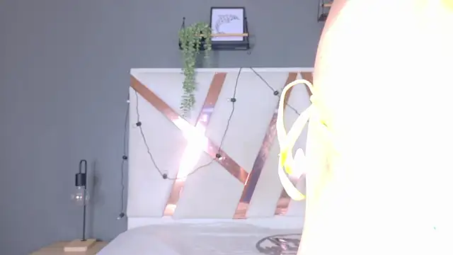 AmbarHills 1 online show from February 27, 2026, 11:43 am