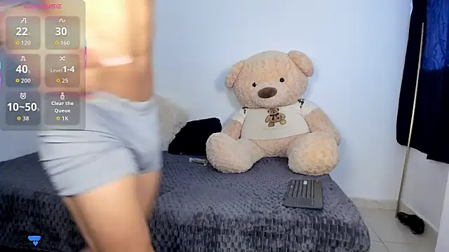 LittleParker online show from December 15, 2025, 1:04 pm