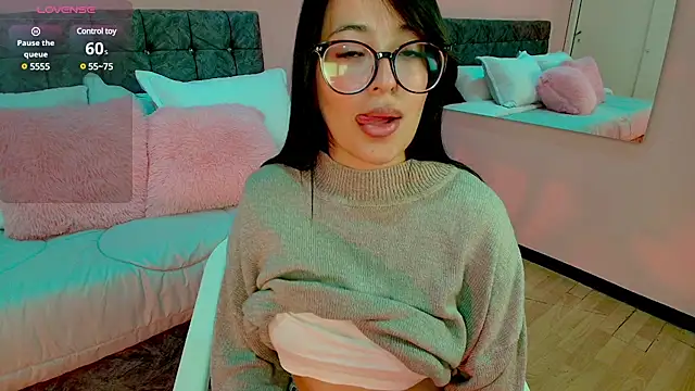 Snapshot of lovely__martina chatting on March 12, 2025, 4:56 pm lovely  martina online show from March 12, 2025, 4:56 pm