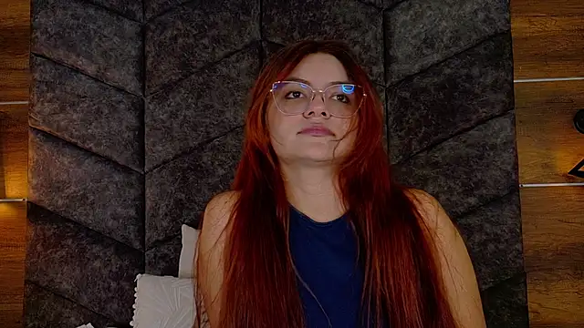 AbbyWathson online show from October 29, 2025, 7:37 pm