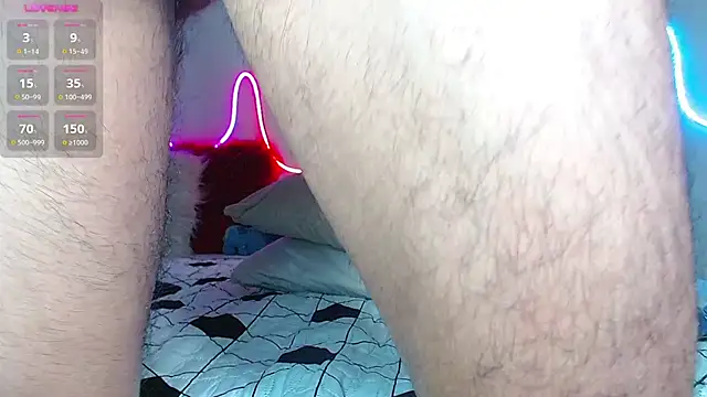 Snapshot of bobsexy08 chatting on December 29, 2024, 11:18 pm bobsexy08 online show from December 29, 2024, 11:18 pm