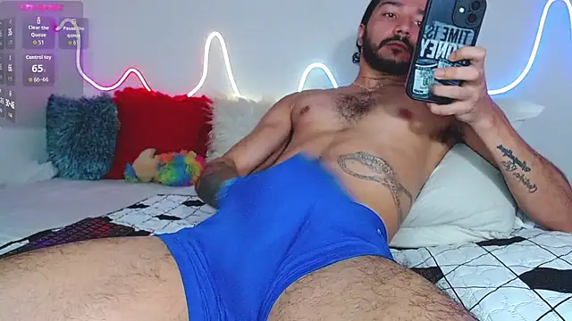 Snapshot of bobsexy08 chatting on September 20, 2025, 1:01 pm bobsexy08 online show from September 20, 2025, 1:01 pm