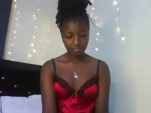  candysugar  online show from February 14, 2025, 1:40 pm