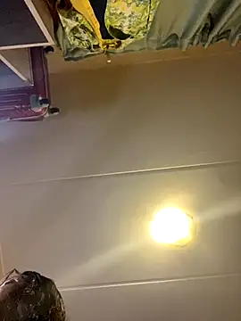 Nomthie online show from October 20, 2025, 7:36 pm