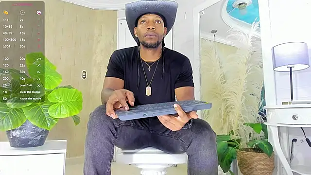 RicoBrown777  online show from May 7, 2026, 4:07 am