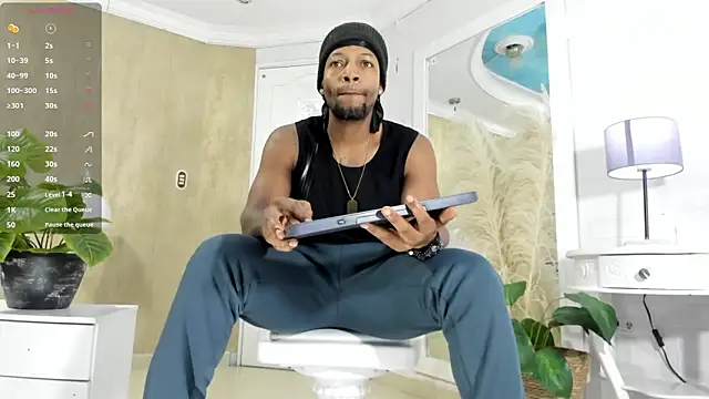 RicoBrown777  online show from May 8, 2026, 4:07 am